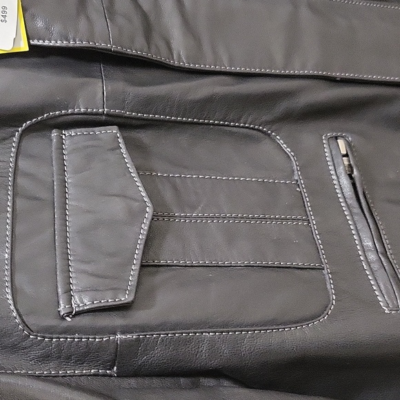 Danier Genuine Leather Jacket - Picture 5 of 6